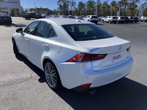 2016 Lexus IS 200t Base