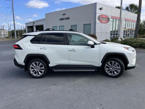 2020 Toyota RAV4 Limited