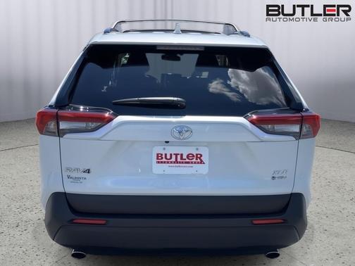 2025 Toyota RAV4 Hybrid XLE Premium