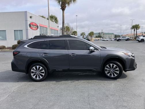 2025 Subaru Outback Touring XT