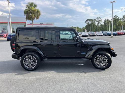 2022 Jeep Wrangler Unlimited 4xe Sahara High Altitude