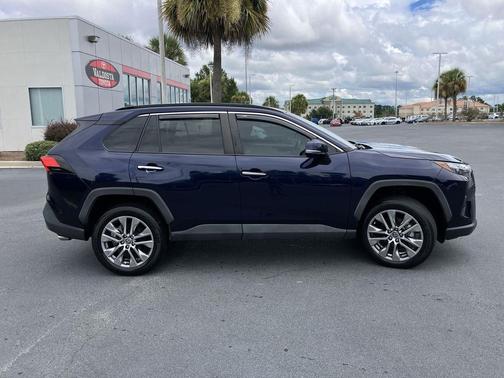 2022 Toyota RAV4 Limited
