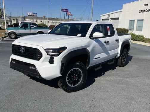 2025 Toyota Tacoma TRD Off Road