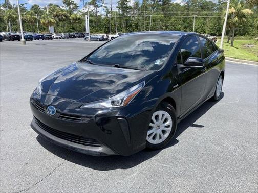 2022 Toyota Prius LE
