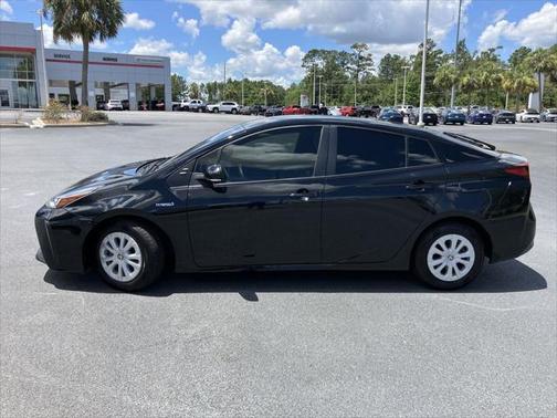 2022 Toyota Prius LE