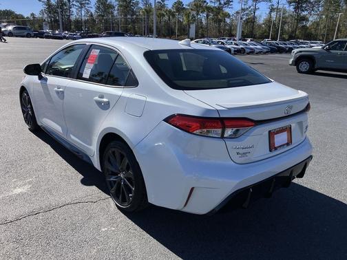 2026 Toyota Corolla Hybrid SE