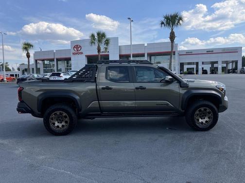 2025 Toyota Tacoma Hybrid Trailhunter