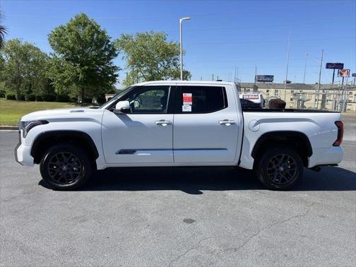 2025 Toyota Tundra Hybrid Platinum
