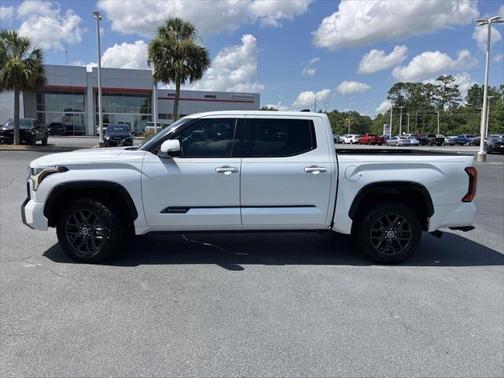 2023 Toyota Tundra Platinum