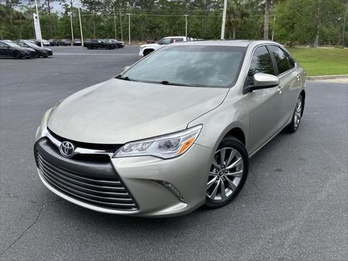 2016 Toyota Camry XLE