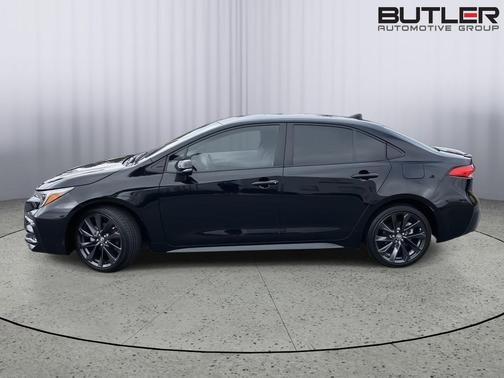 2023 Toyota Corolla Hybrid SE