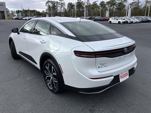 2026 Toyota Crown XLE