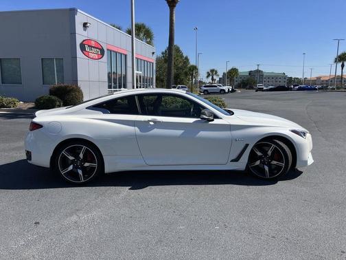 2019 INFINITI Q60 3.0t Red Sport 400