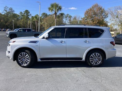 2022 Nissan Armada SV 2WD