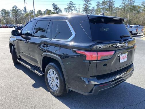 2024 Toyota Sequoia SR5
