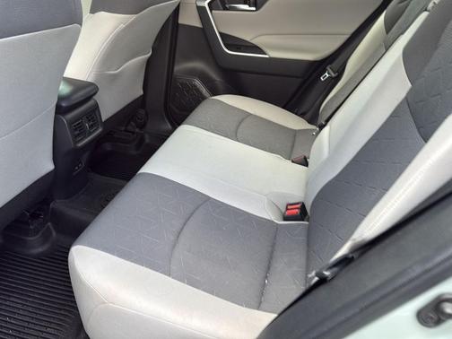 Gray (Lunar Rock) 2022 Toyota RAV4 XLE