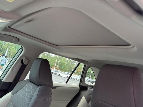 Gray (Lunar Rock) 2022 Toyota RAV4 XLE