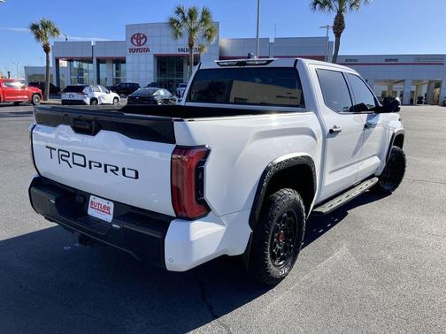 2022 Toyota Tundra Hybrid TRD Pro