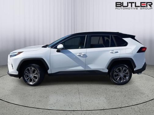 Wind Chill Pearl 2024 Toyota RAV4 Hybrid XLE Premium