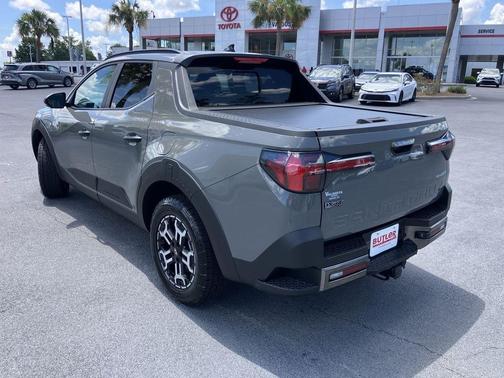 Gray (Hampton Gray) 2025 Hyundai SANTA CRUZ XRT