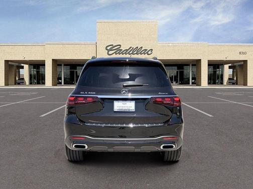 Black 2025 Mercedes-Benz GLS 450 4MATIC