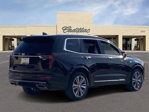 2025 Cadillac XT6 Premium Luxury AWD