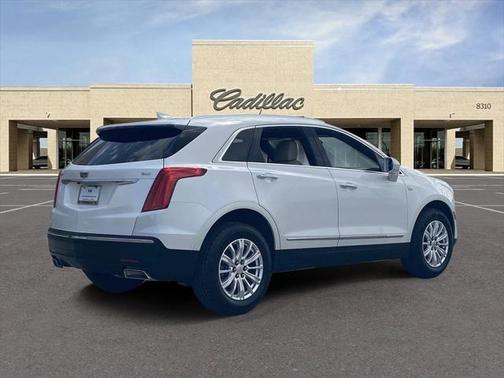 2017 Cadillac XT5 Base