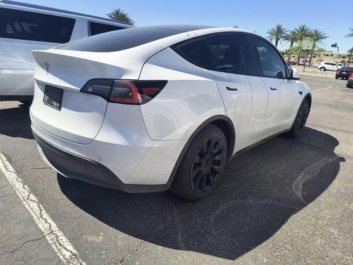 Pearl White Multi-Coat 2021 Tesla Model Y Performance Dual Motor All-Wheel Drive
