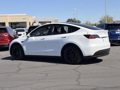 Pearl White Multi-Coat 2021 Tesla Model Y Performance Dual Motor All-Wheel Drive