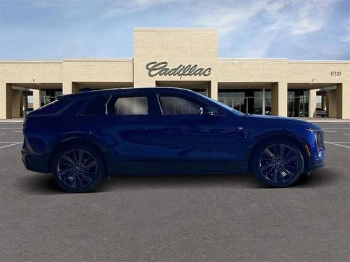 2024 Cadillac LYRIQ Sport