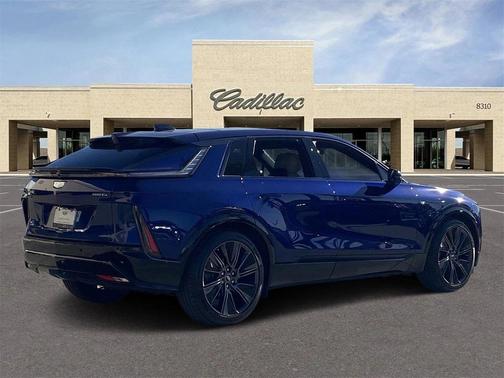 2024 Cadillac LYRIQ Sport