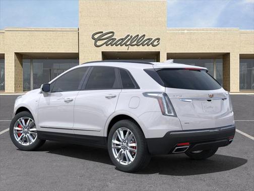 2025 Cadillac XT5 Sport