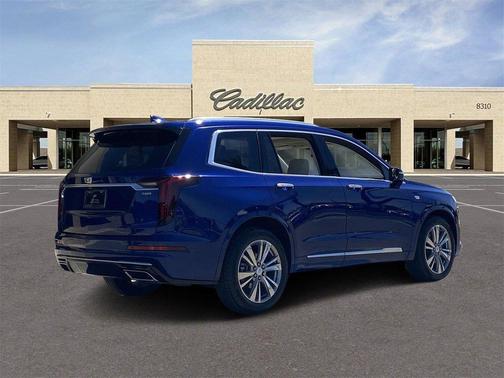 2023 Cadillac XT6 Premium Luxury FWD