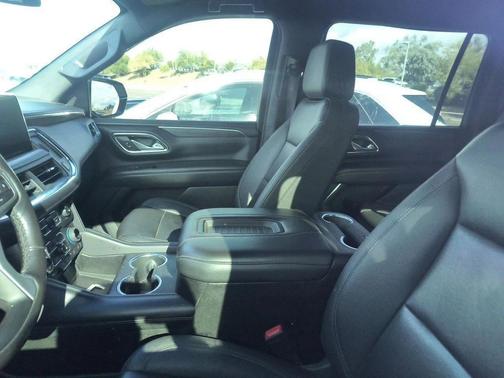 2023 Chevrolet Suburban 4WD Z71