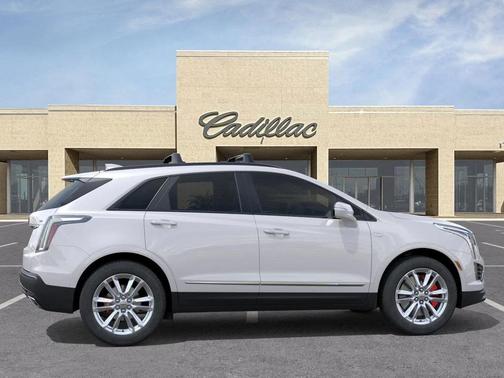 2026 Cadillac XT5 Sport