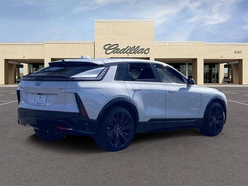 2024 Cadillac LYRIQ Sport