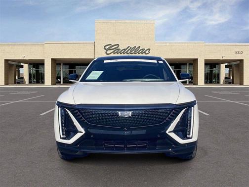 2024 Cadillac LYRIQ Sport