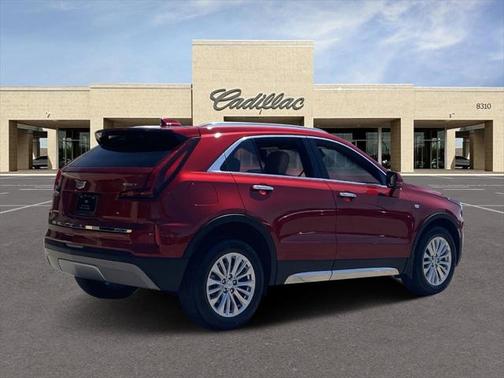 2024 Cadillac XT4 Luxury