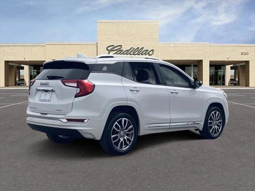 2023 GMC Terrain Denali