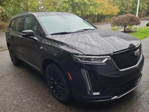 2022 Cadillac XT6 Sport AWD