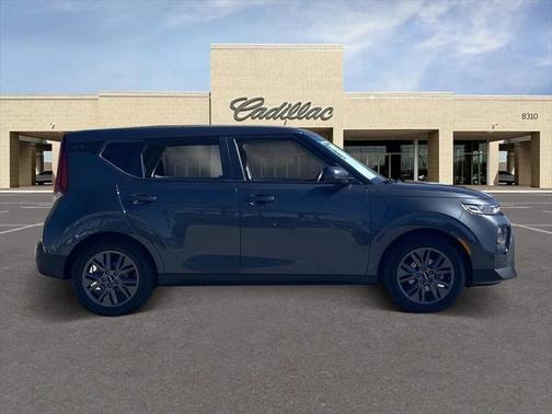 2022 Kia Soul EX