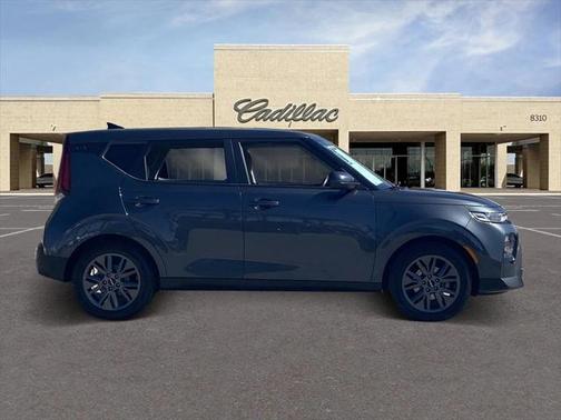 2022 Kia Soul EX