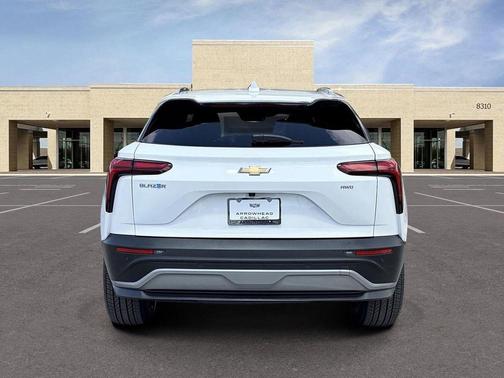 Summit White 2024 Chevrolet Blazer EV eAWD LT