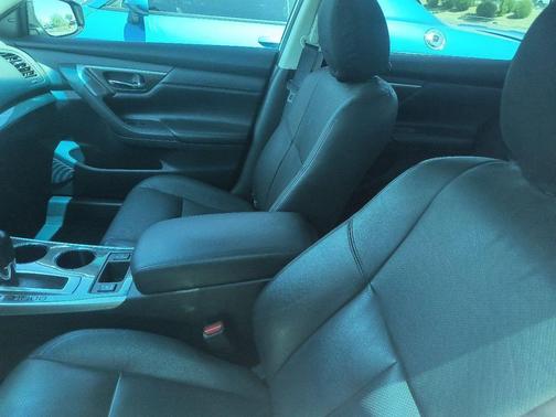Brilliant Silver Metallic 2014 Nissan Altima 2.5 SL