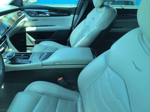 Crystal White Tricoat 2018 Cadillac CT6 3.0L Twin Turbo Luxury