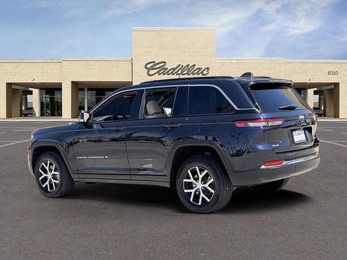 Midnight Sky 2024 Jeep Grand Cherokee Limited