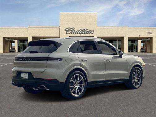 2024 Porsche Cayenne Cayenne