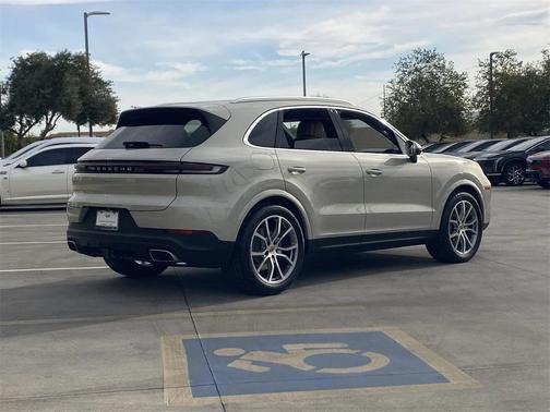 2024 Porsche Cayenne Cayenne