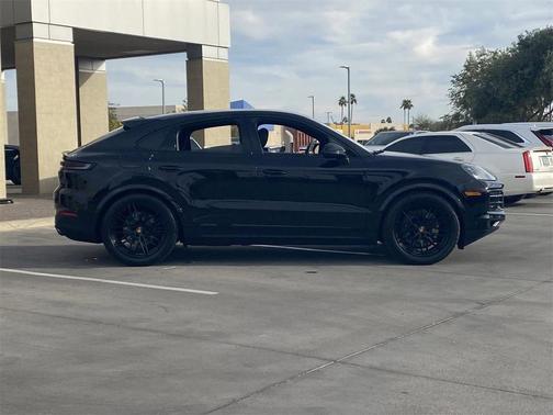 2024 Porsche Cayenne Cayenne