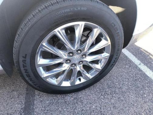 2020 Buick Enclave FWD Essence